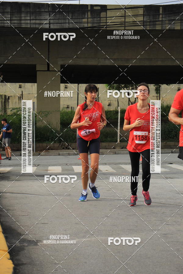 Buy your photos of the eventSantander Track & Field Run Series - Shopping Tambor on Fotop