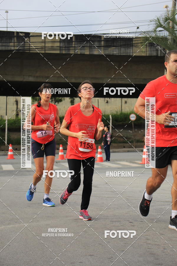 Buy your photos of the eventSantander Track & Field Run Series - Shopping Tambor on Fotop