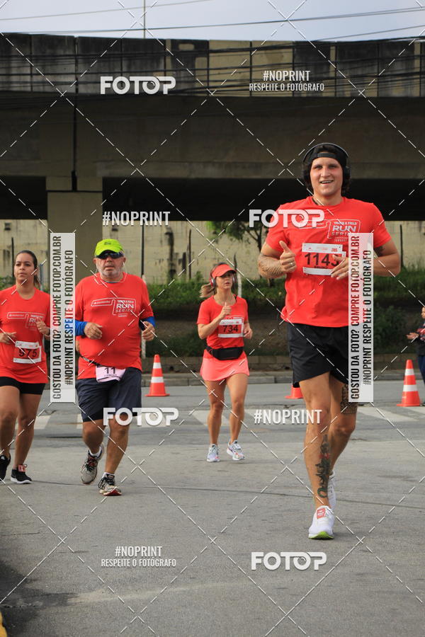 Buy your photos of the eventSantander Track & Field Run Series - Shopping Tambor on Fotop