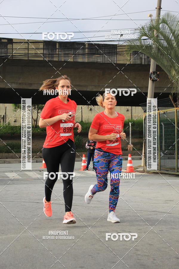 Buy your photos of the eventSantander Track & Field Run Series - Shopping Tambor on Fotop