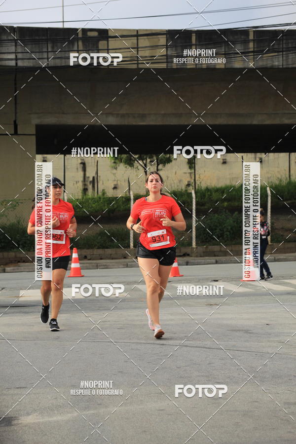 Buy your photos of the eventSantander Track & Field Run Series - Shopping Tambor on Fotop
