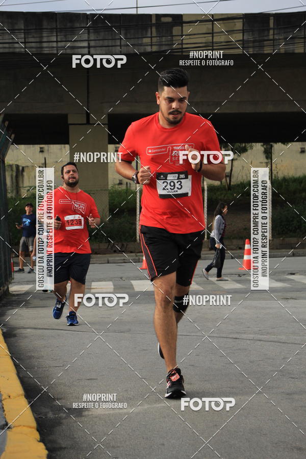 Buy your photos of the eventSantander Track & Field Run Series - Shopping Tambor on Fotop