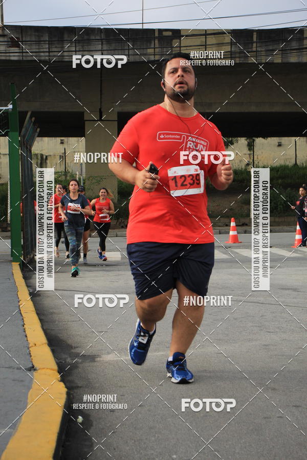 Buy your photos of the eventSantander Track & Field Run Series - Shopping Tambor on Fotop