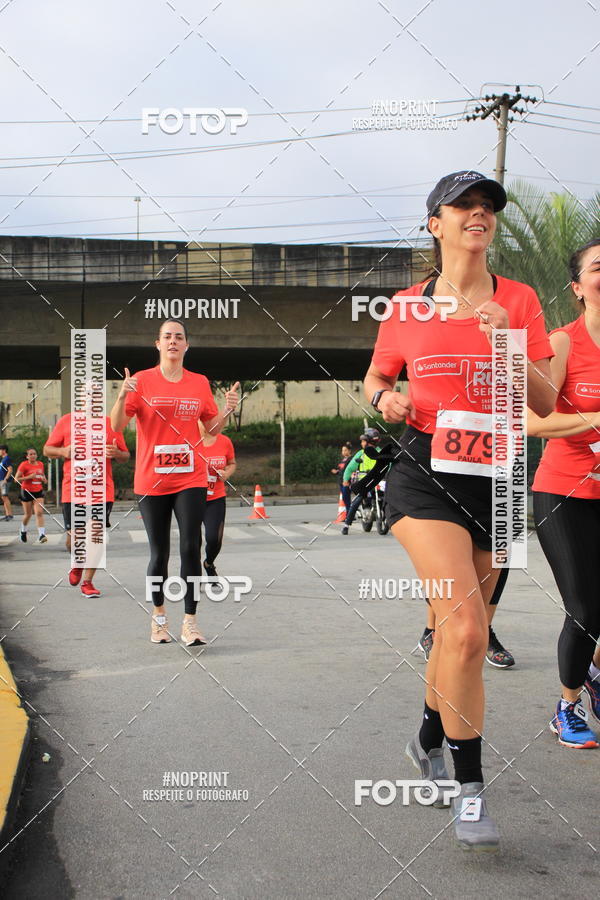 Buy your photos of the eventSantander Track & Field Run Series - Shopping Tambor on Fotop