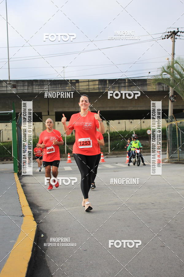 Buy your photos of the eventSantander Track & Field Run Series - Shopping Tambor on Fotop