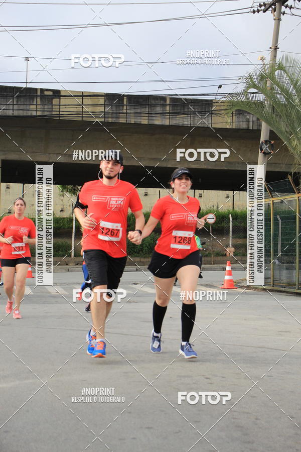 Buy your photos of the eventSantander Track & Field Run Series - Shopping Tambor on Fotop