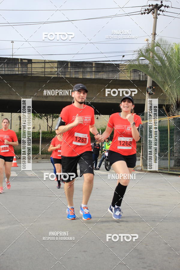 Buy your photos of the eventSantander Track & Field Run Series - Shopping Tambor on Fotop