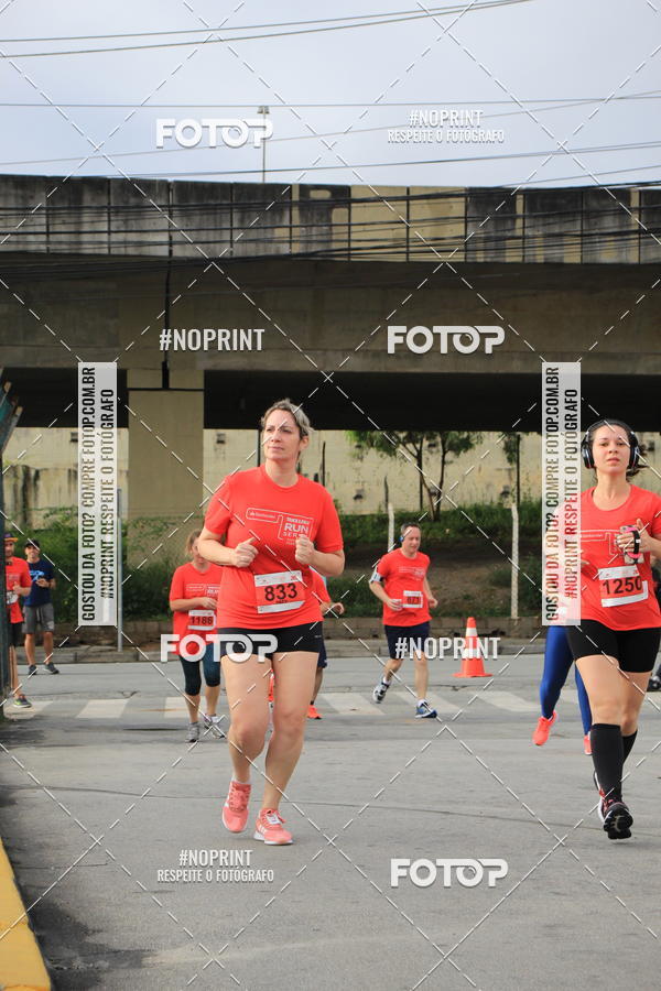 Buy your photos of the eventSantander Track & Field Run Series - Shopping Tambor on Fotop
