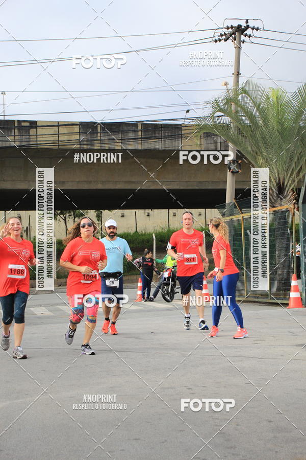Buy your photos of the eventSantander Track & Field Run Series - Shopping Tambor on Fotop