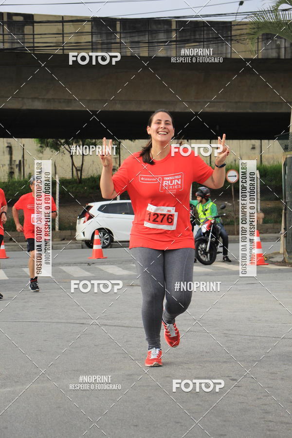 Buy your photos of the eventSantander Track & Field Run Series - Shopping Tambor on Fotop