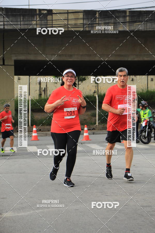 Buy your photos of the eventSantander Track & Field Run Series - Shopping Tambor on Fotop