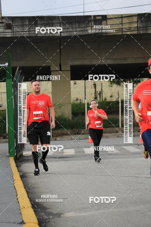 Buy your photos of the eventSantander Track & Field Run Series - Shopping Tambor on Fotop