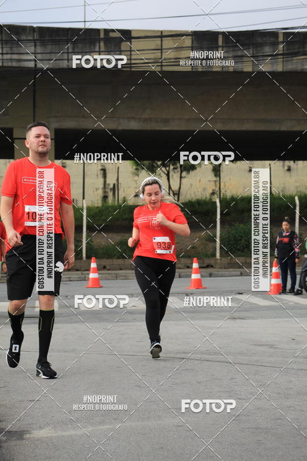Buy your photos of the eventSantander Track & Field Run Series - Shopping Tambor on Fotop