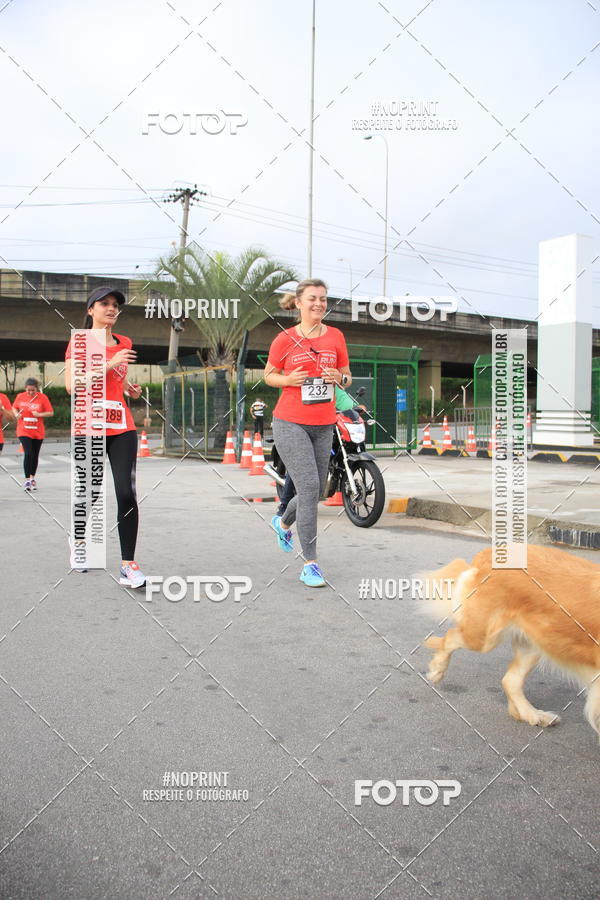 Buy your photos of the eventSantander Track & Field Run Series - Shopping Tambor on Fotop
