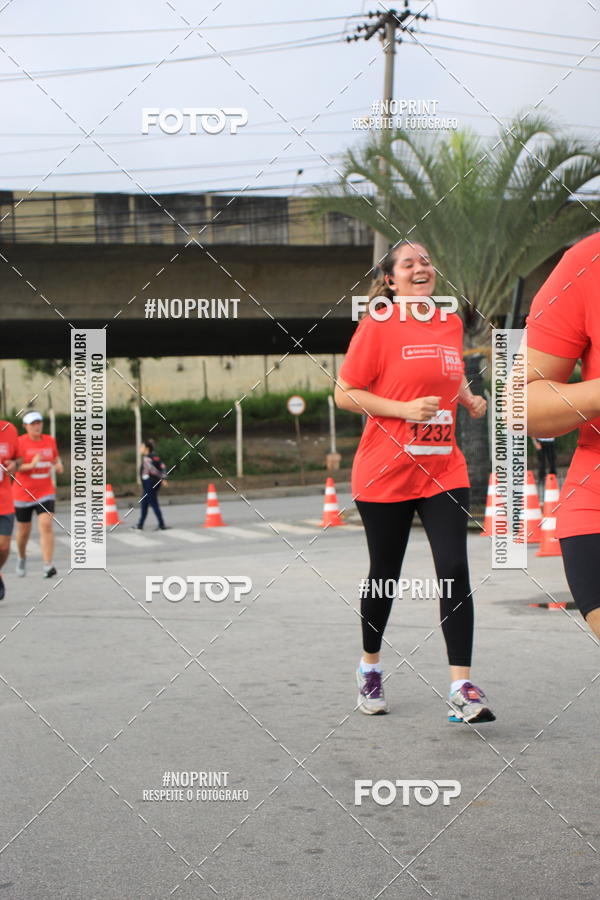 Buy your photos of the eventSantander Track & Field Run Series - Shopping Tambor on Fotop