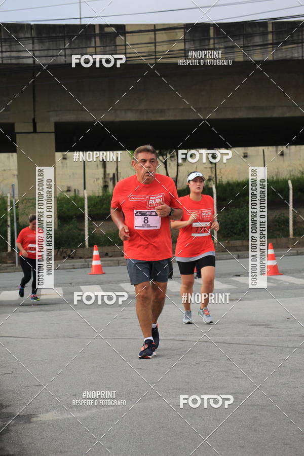 Buy your photos of the eventSantander Track & Field Run Series - Shopping Tambor on Fotop