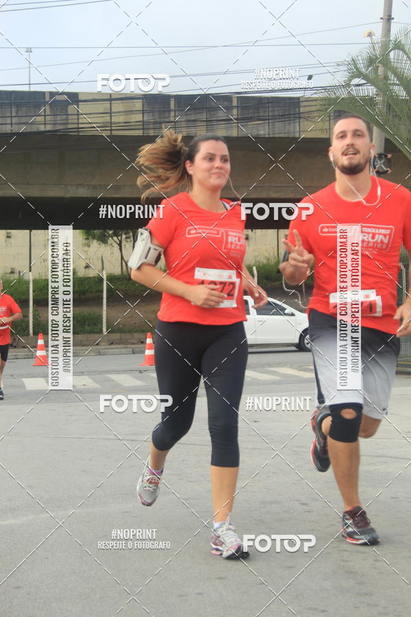 Buy your photos of the eventSantander Track & Field Run Series - Shopping Tambor on Fotop