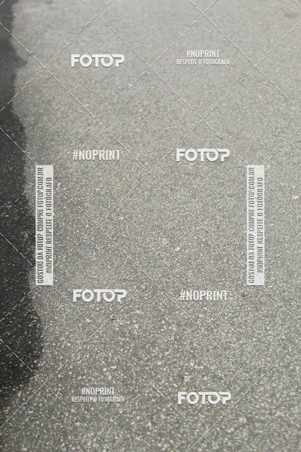 Buy your photos of the eventSantander Track & Field Run Series - Shopping Tambor on Fotop