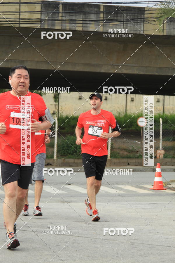 Buy your photos of the eventSantander Track & Field Run Series - Shopping Tambor on Fotop