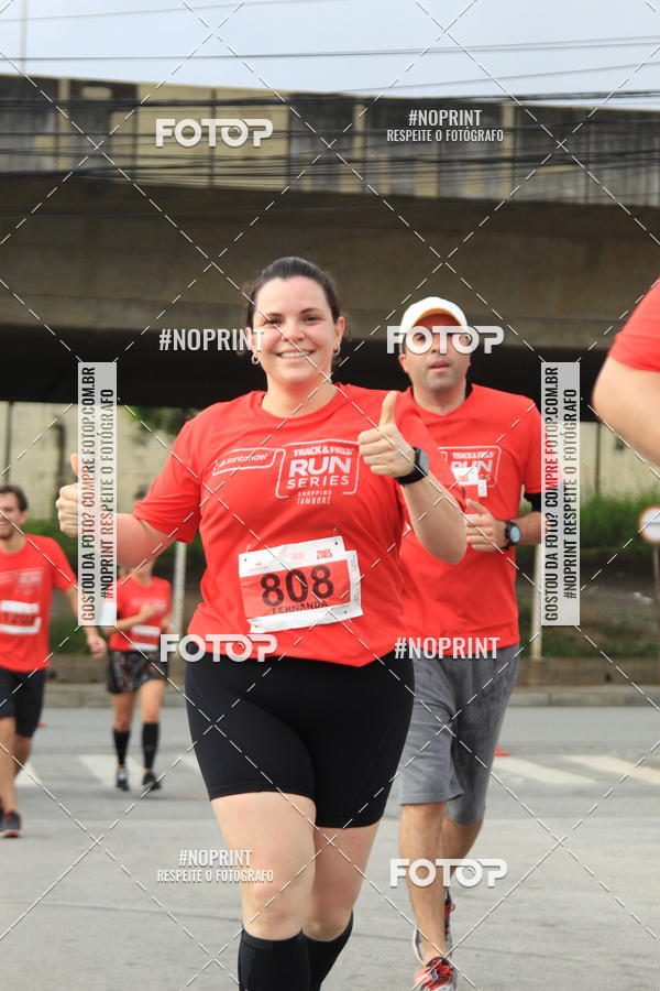 Buy your photos of the eventSantander Track & Field Run Series - Shopping Tambor on Fotop