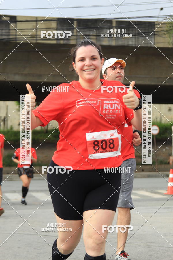 Buy your photos of the eventSantander Track & Field Run Series - Shopping Tambor on Fotop