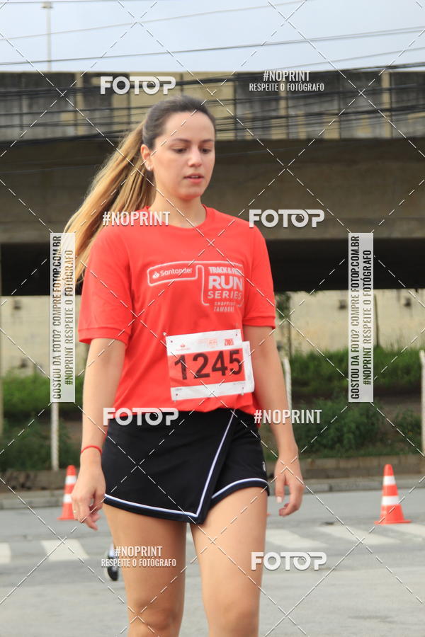 Buy your photos of the eventSantander Track & Field Run Series - Shopping Tambor on Fotop