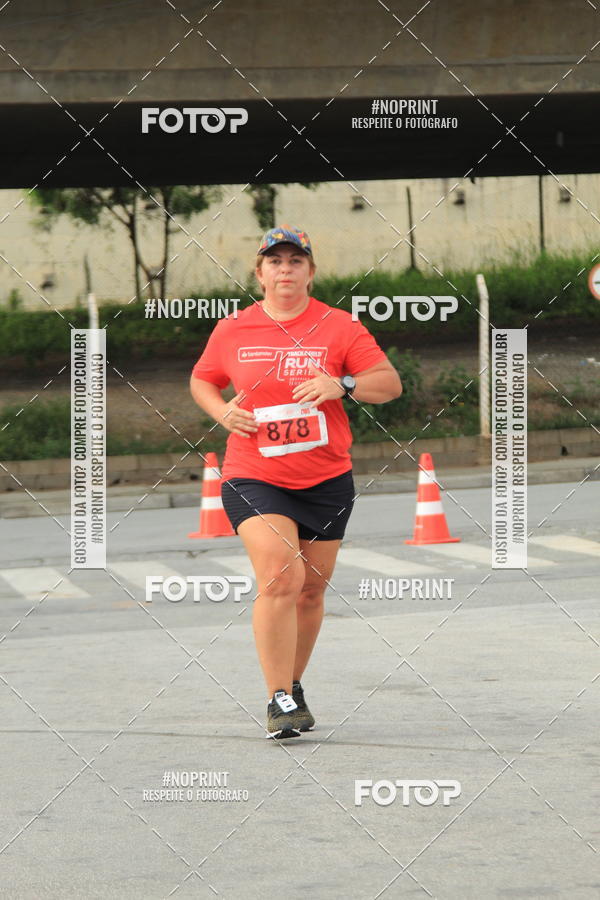 Buy your photos of the eventSantander Track & Field Run Series - Shopping Tambor on Fotop