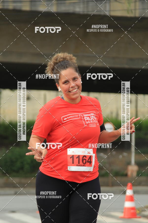 Buy your photos of the eventSantander Track & Field Run Series - Shopping Tambor on Fotop