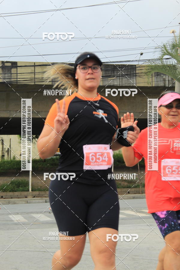 Buy your photos of the eventSantander Track & Field Run Series - Shopping Tambor on Fotop
