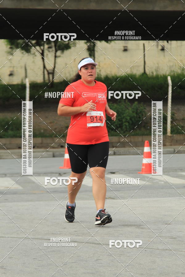 Buy your photos of the eventSantander Track & Field Run Series - Shopping Tambor on Fotop