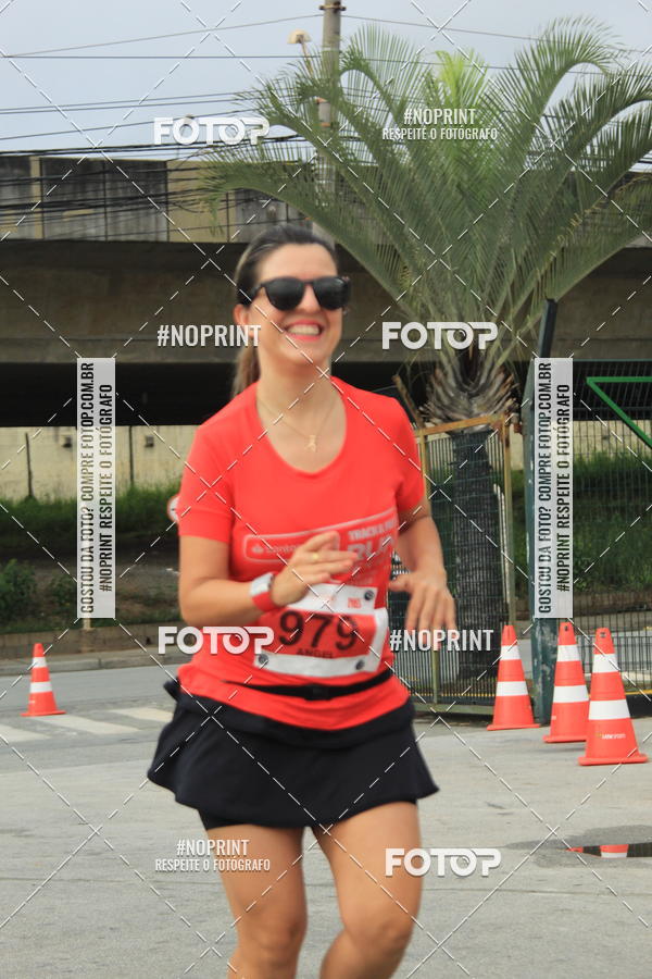 Buy your photos of the eventSantander Track & Field Run Series - Shopping Tambor on Fotop
