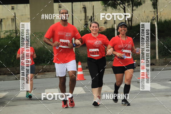 Buy your photos of the eventSantander Track & Field Run Series - Shopping Tambor on Fotop