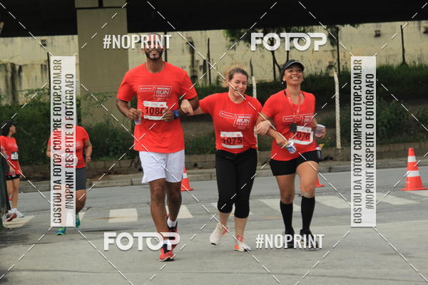 Buy your photos of the eventSantander Track & Field Run Series - Shopping Tambor on Fotop
