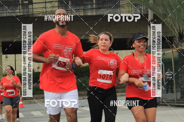 Buy your photos of the eventSantander Track & Field Run Series - Shopping Tambor on Fotop