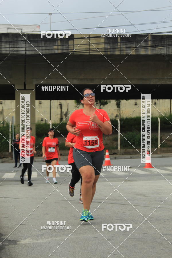 Buy your photos of the eventSantander Track & Field Run Series - Shopping Tambor on Fotop