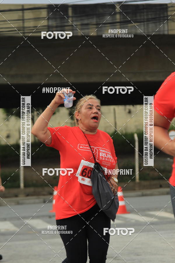 Buy your photos of the eventSantander Track & Field Run Series - Shopping Tambor on Fotop