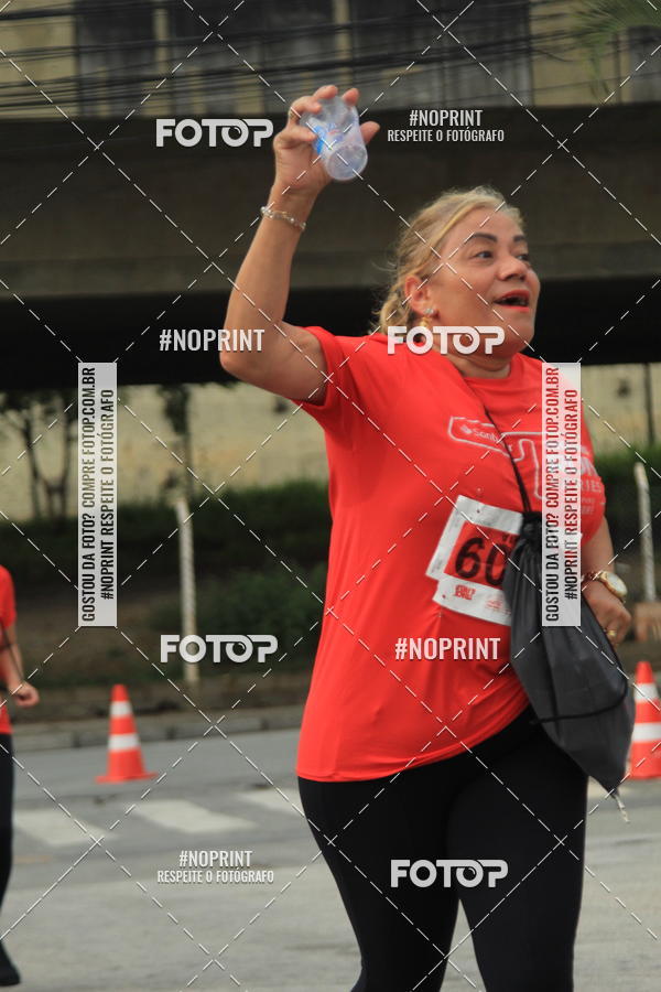 Buy your photos of the eventSantander Track & Field Run Series - Shopping Tambor on Fotop