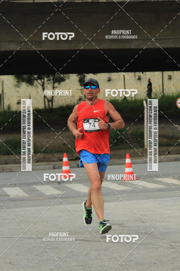 Buy your photos of the eventSantander Track & Field Run Series - Shopping Tambor on Fotop