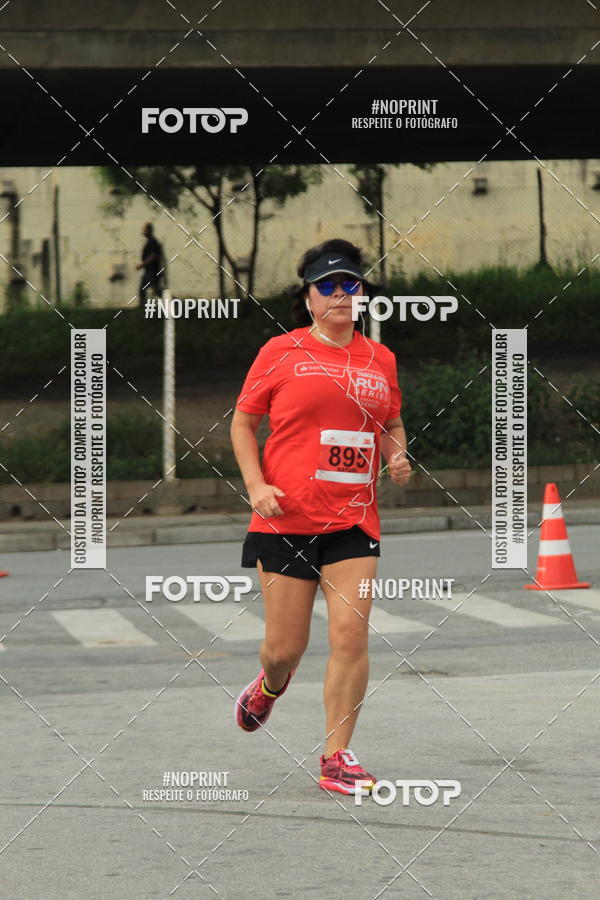 Buy your photos of the eventSantander Track & Field Run Series - Shopping Tambor on Fotop