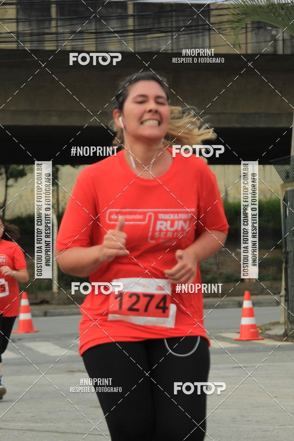 Buy your photos of the eventSantander Track & Field Run Series - Shopping Tambor on Fotop