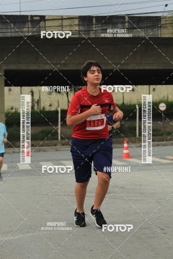 Buy your photos of the eventSantander Track & Field Run Series - Shopping Tambor on Fotop