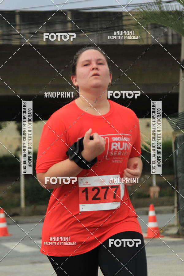 Buy your photos of the eventSantander Track & Field Run Series - Shopping Tambor on Fotop