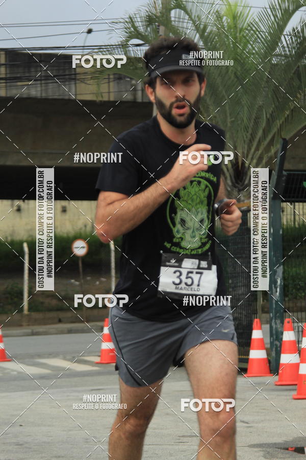 Buy your photos of the eventSantander Track & Field Run Series - Shopping Tambor on Fotop