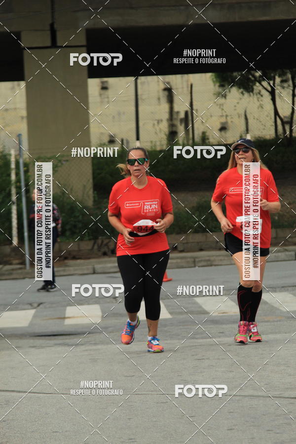 Buy your photos of the eventSantander Track & Field Run Series - Shopping Tambor on Fotop