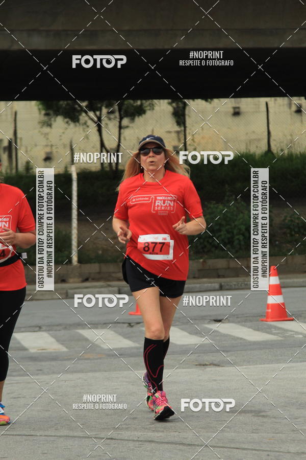 Buy your photos of the eventSantander Track & Field Run Series - Shopping Tambor on Fotop