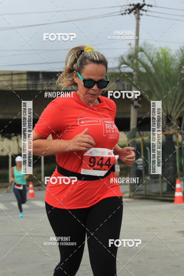 Buy your photos of the eventSantander Track & Field Run Series - Shopping Tambor on Fotop