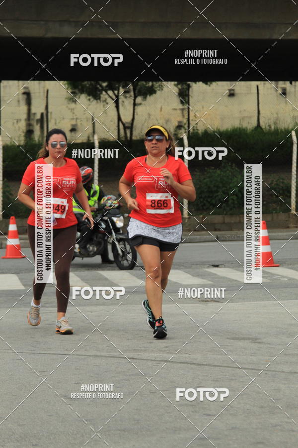Buy your photos of the eventSantander Track & Field Run Series - Shopping Tambor on Fotop