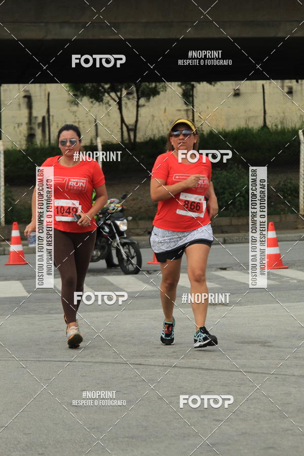 Buy your photos of the eventSantander Track & Field Run Series - Shopping Tambor on Fotop