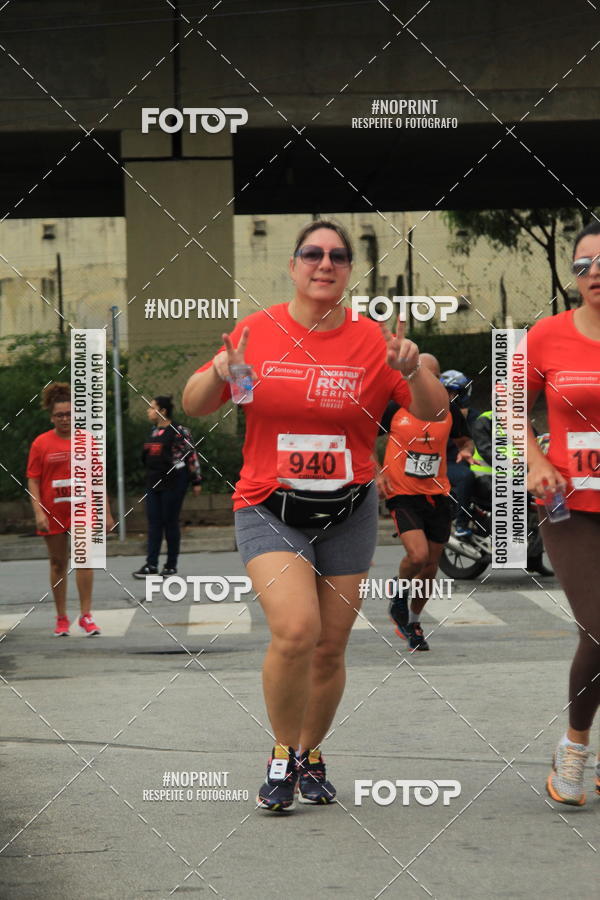 Buy your photos of the eventSantander Track & Field Run Series - Shopping Tambor on Fotop