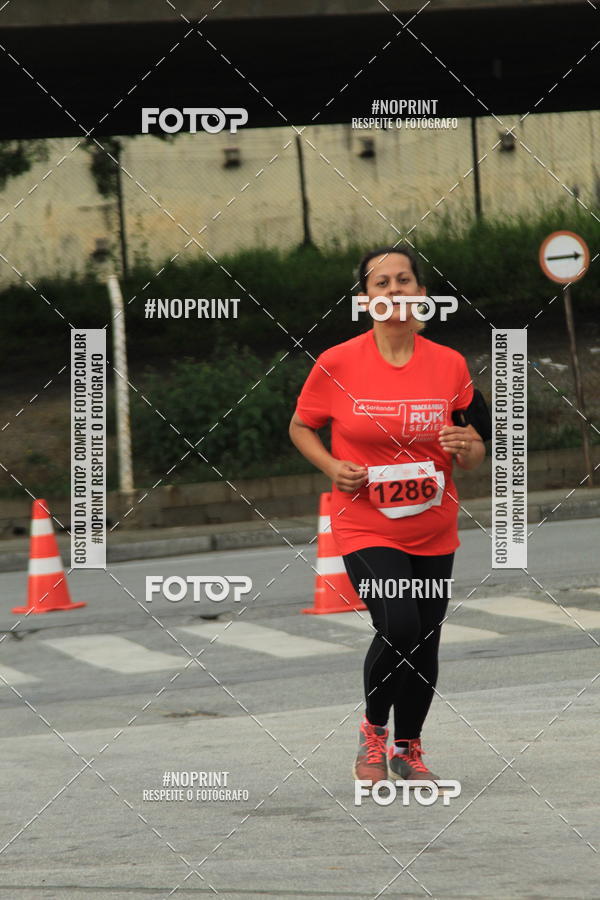 Buy your photos of the eventSantander Track & Field Run Series - Shopping Tambor on Fotop